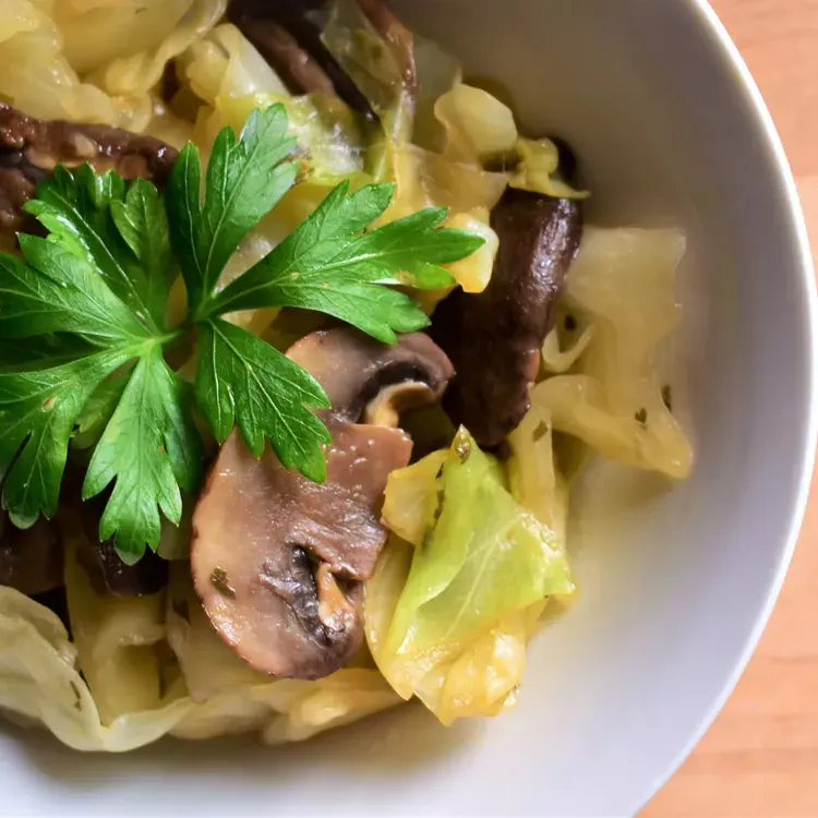 savoy-cabbage-and-mushroom-stir-fry