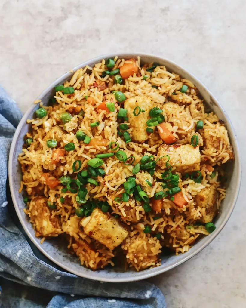 schezwan-tofu-fried-rice