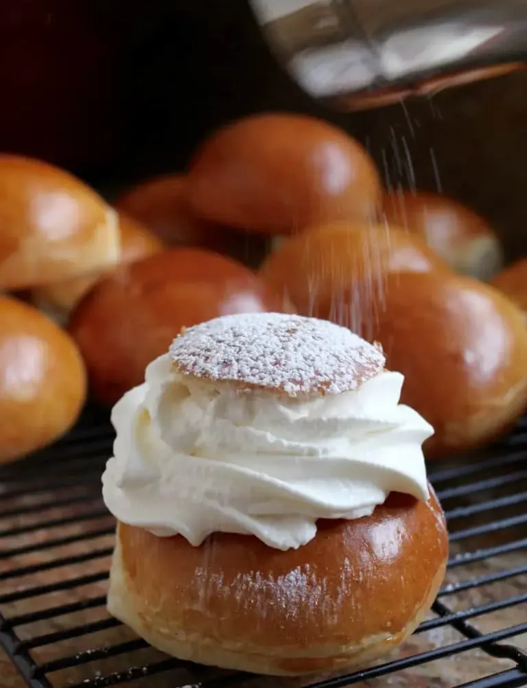 semla