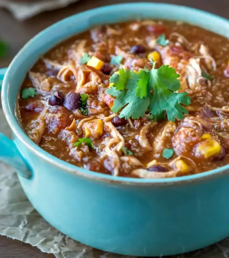 slow-cooker-barbecue-quinoa-chicken-quinoa-chili