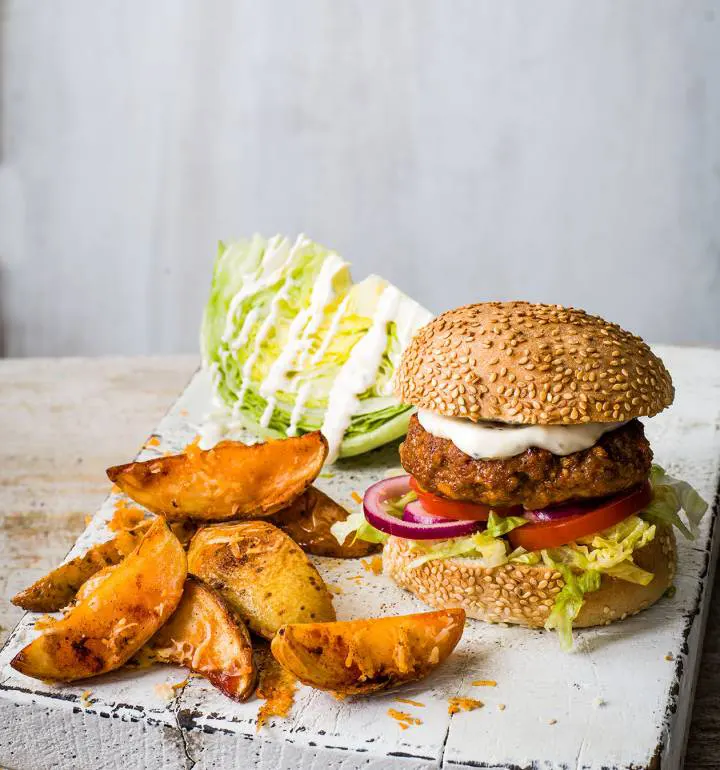 smoky-pork-burger-and-wedges