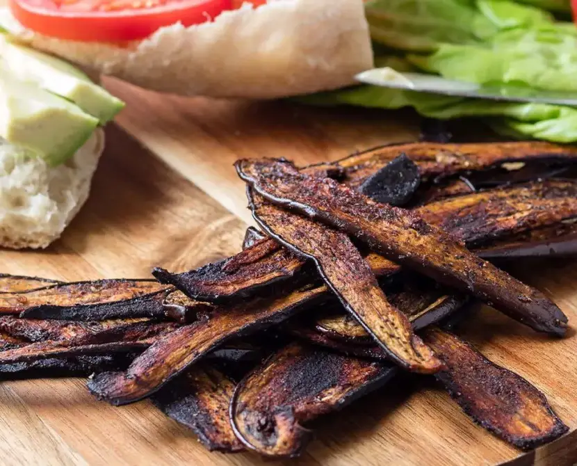 smoky-sweet-vegan-eggplant-bacon-slices