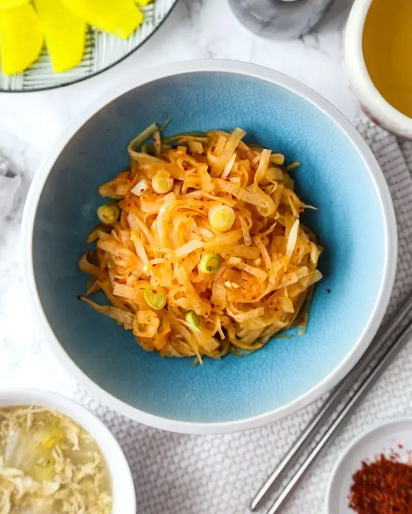 spicy-daikon-slaw