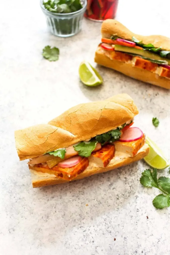 spicy-sriracha-tofu-banh-mi