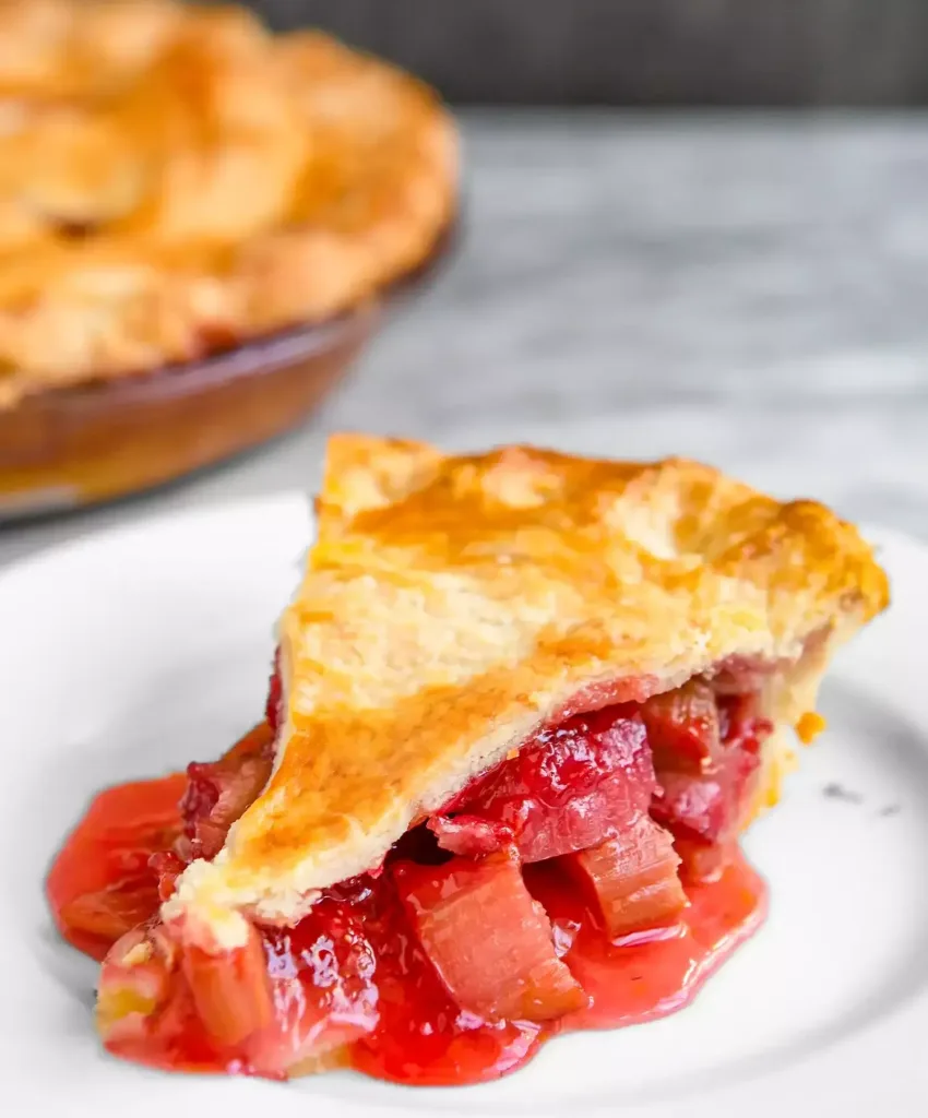 strawberry-rhubarb-pie