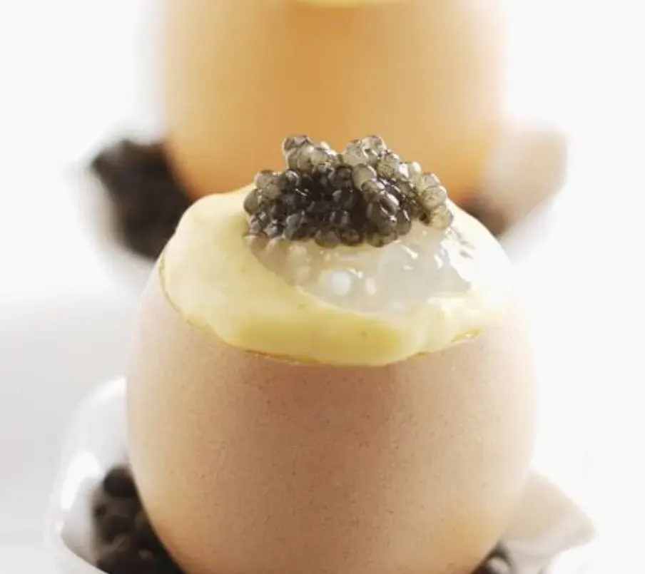 stuffed-egg-shells-with-caviar