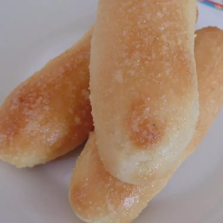 super-fluffy-bread-sticks