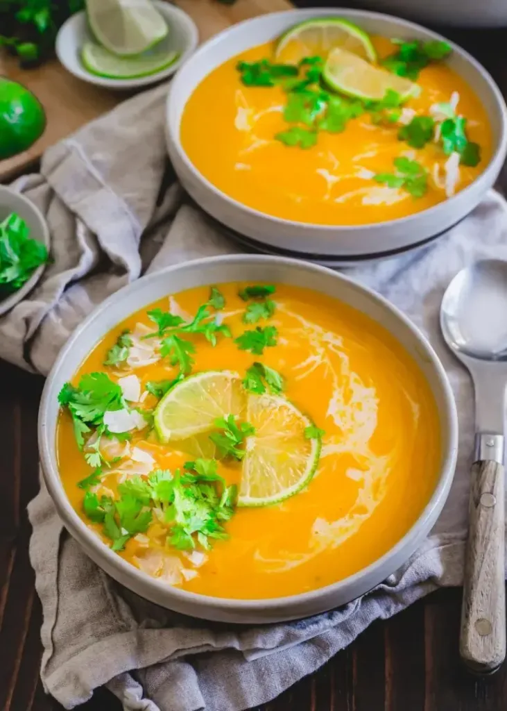 thai-buttercup-squash-soup