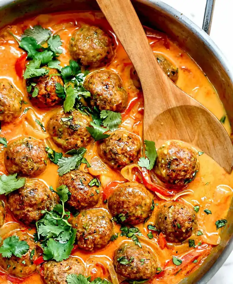 thai-turkey-meatballs-in-coconut-red-curry-sauce