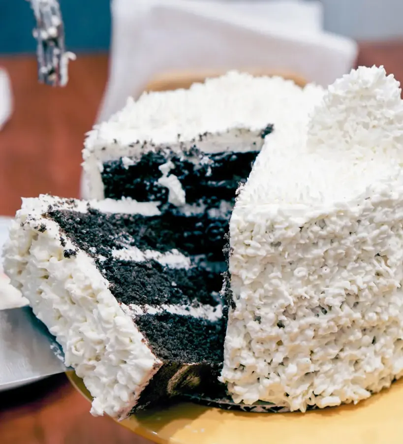 the-best-black-sesame-layer-cake