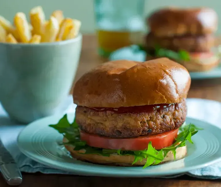 the-best-giant-puffball-burger