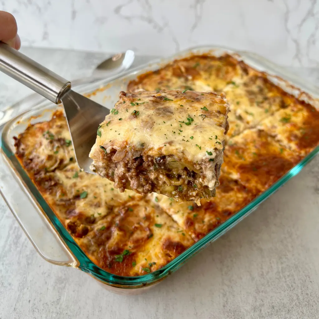 traditional-moussaka-with-eggplants-(aubergines)-and-potatoes