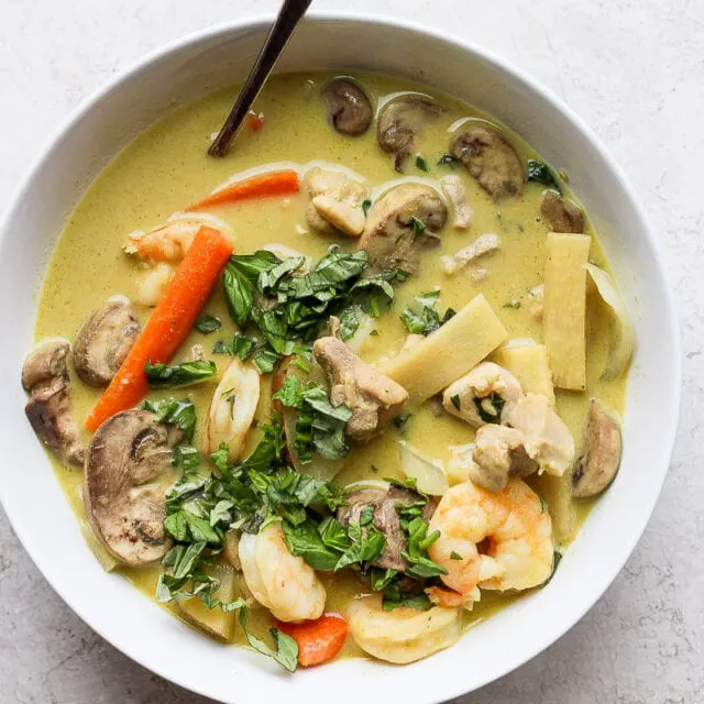 ultimate-shrimp-and-chicken-green-curry