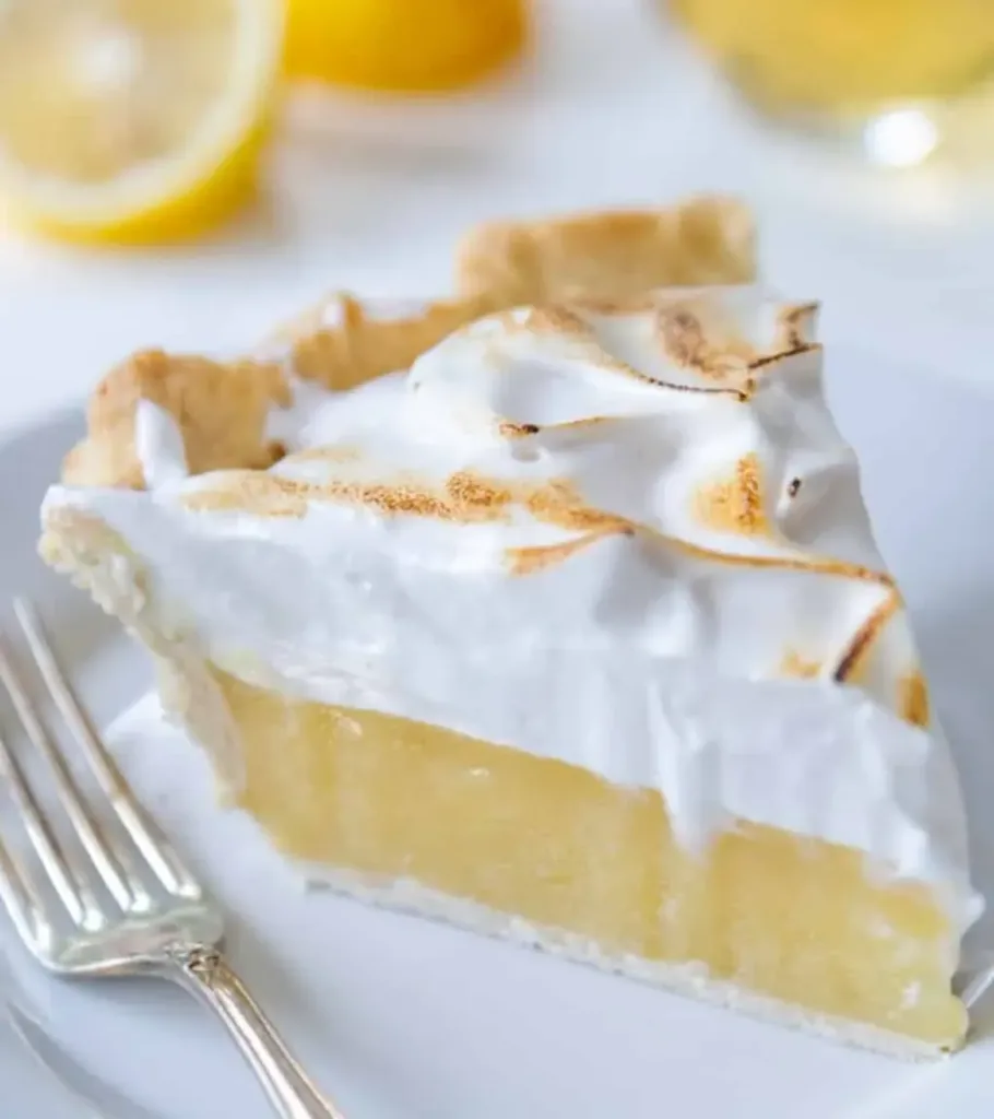 vegan-aquafaba-lemon-meringue-pie