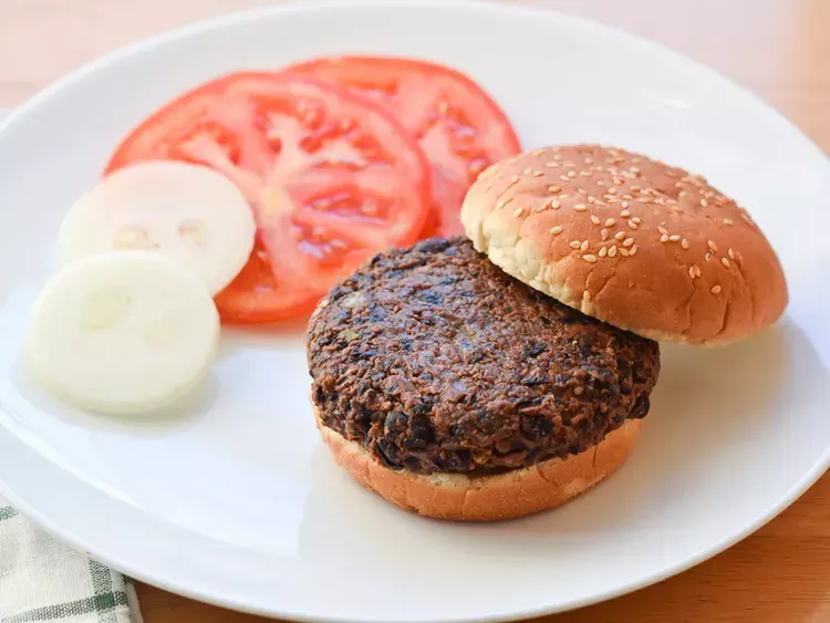 vegan-black-bean-burgers